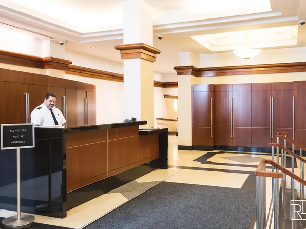 10 West 15th Street image 11 of 11