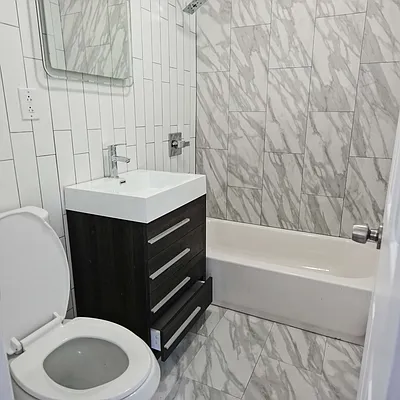 Rented by Nooklyn NYC LLC | media 28