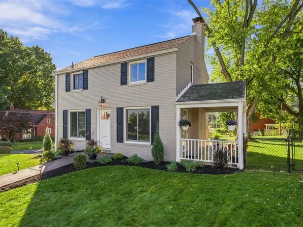 572 Crestline Dr, Pittsburgh, PA 15234
