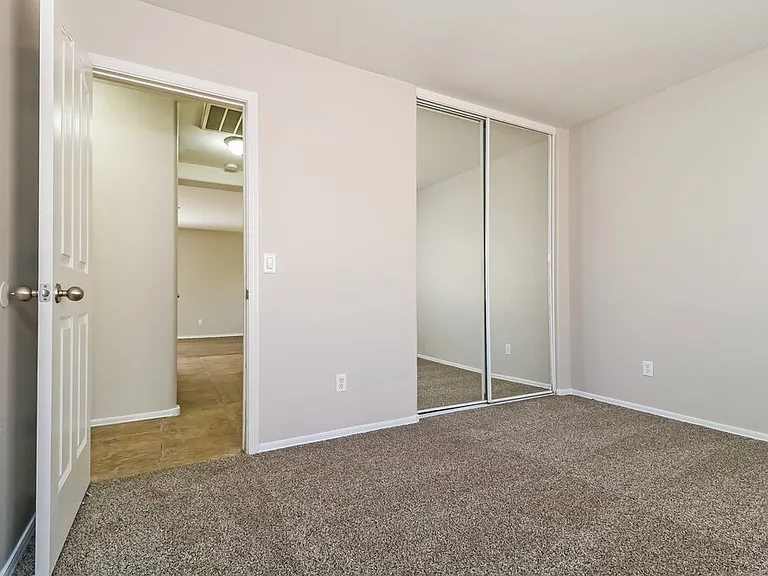 11542 W Mountain View Rd — Photo 14