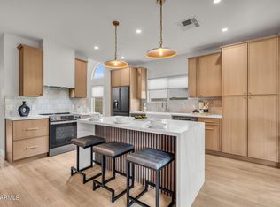 9045 E Riviera Dr, Scottsdale, AZ 85260