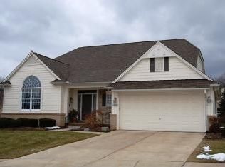 48560 Warwick Cir, Canton, MI 48187