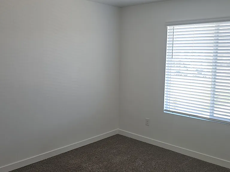 278 N Tack Ln — Photo 26
