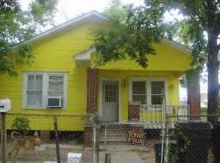 2415 Everett St, Houston, TX 77009