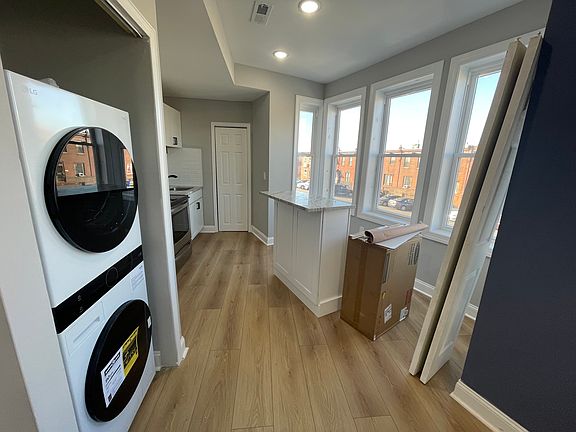 5th image of 2120 S 17th St Floor 2
