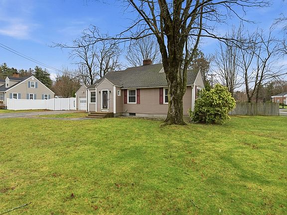 3rd image of 2163 Wilbraham Rd