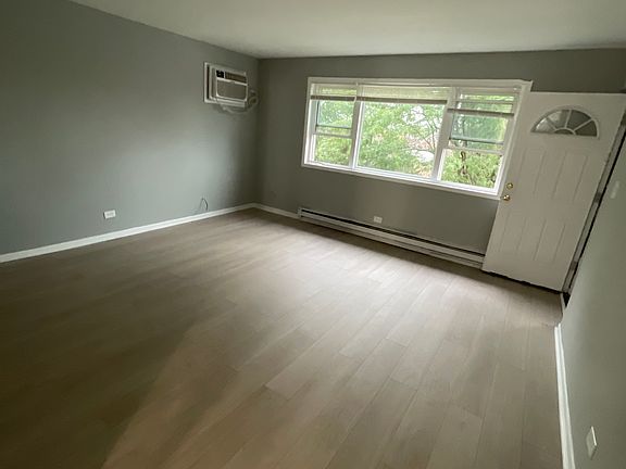 3rd image of 3616 W 55th St #3E