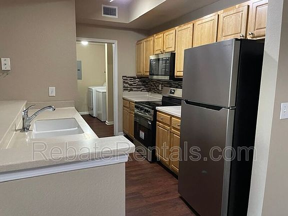 5th image of 10075 Gate Pkwy N APT 1505