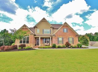 424 Lakeside Ct, Jefferson, GA 30549