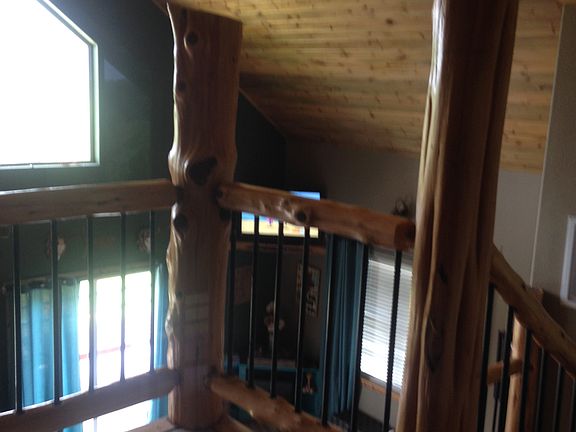 4th image of 244 Vista Dr