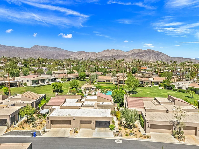 48825 Mescal Ln — Photo 32