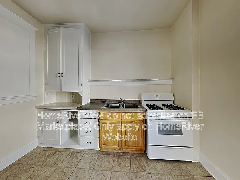 Building Photo - 1911 N Monroe St #D