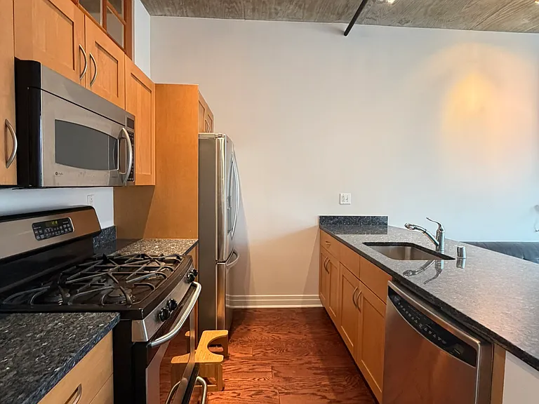 301 Massachusetts Ave NW #402 — Photo 21