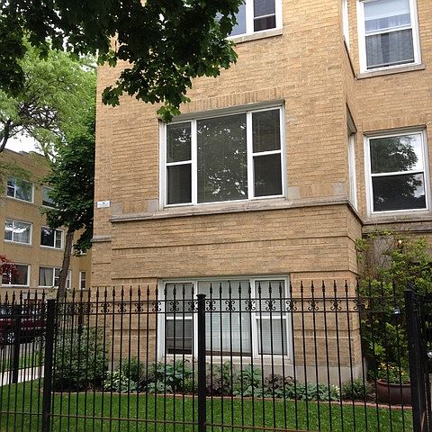 1st image of 4857 N Avers Ave APT 1