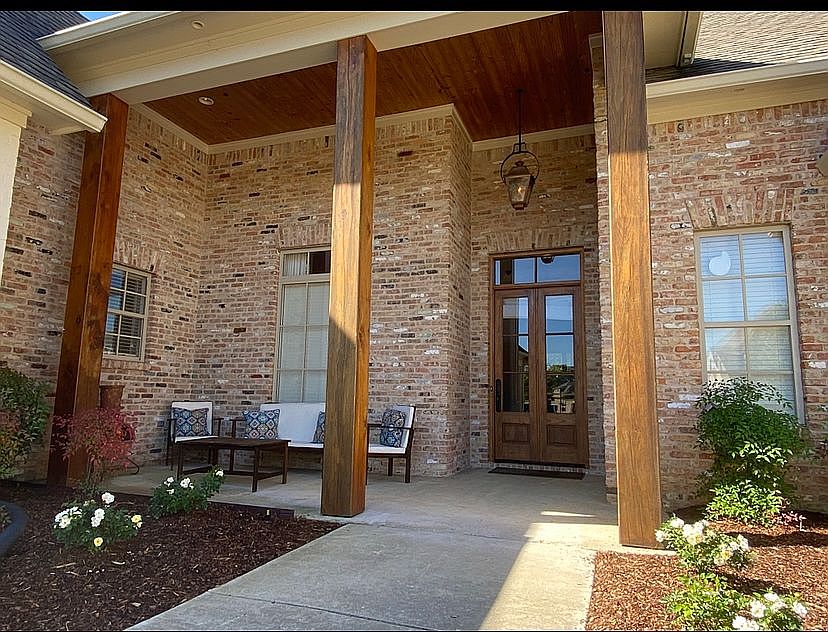 1st image of 138 Bienville Dr