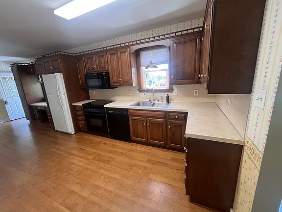 4th image of 283 Old Stottsville Rd
