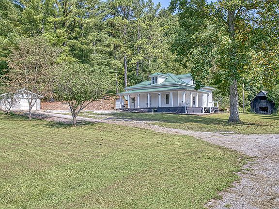 5th image of 733 Crabtree Creek Rd