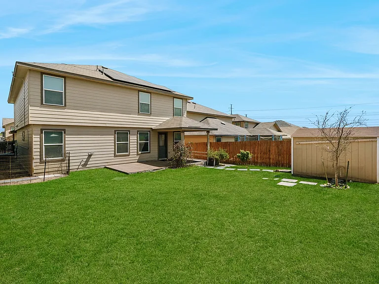 2819 Davis Trce — Photo 15