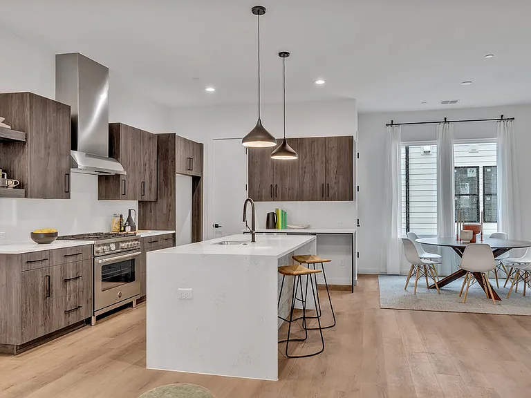 3612 San Jacinto St #101 — Photo 14