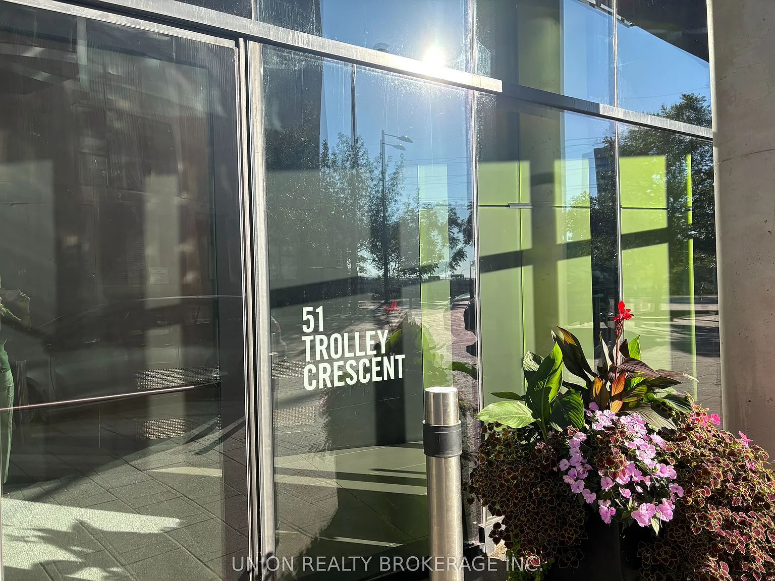 1 bed, $2,200 — Photo 2