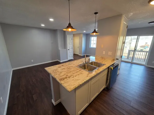 4741 Welcome Ave N, Crystal, MN 55429