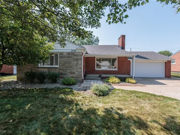 21195 Cromwell Ave, Fairview Park, OH 44126