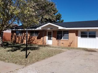 208 Sunland Dr, Clovis, NM 88101