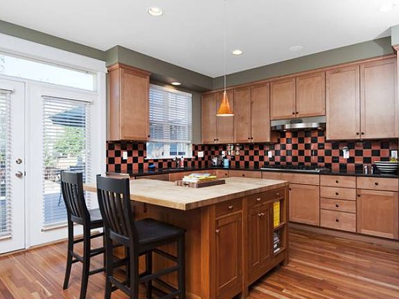 Kitchen with custom islan