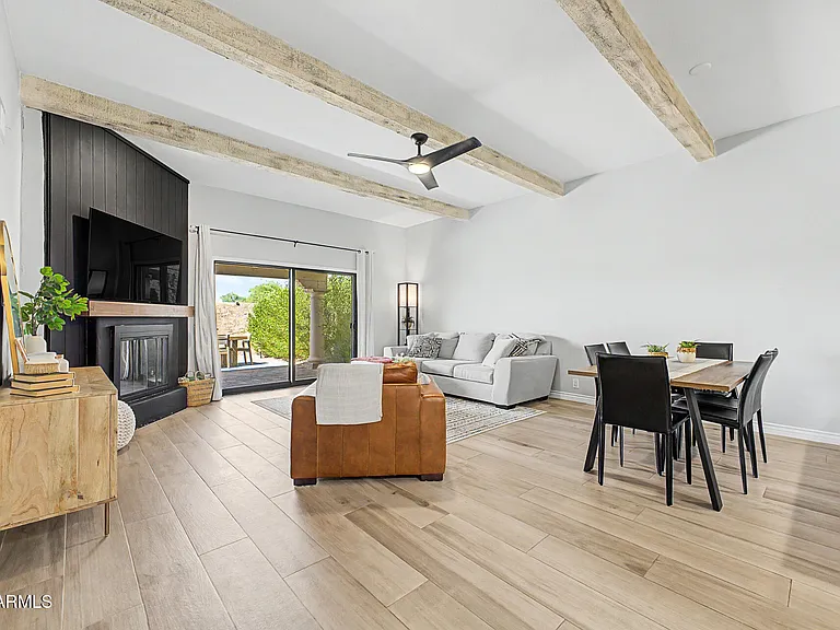 7972 E Cactus Wren Rd — Photo 3