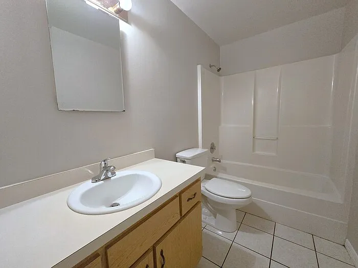 1423 Montana Ave — Photo 23