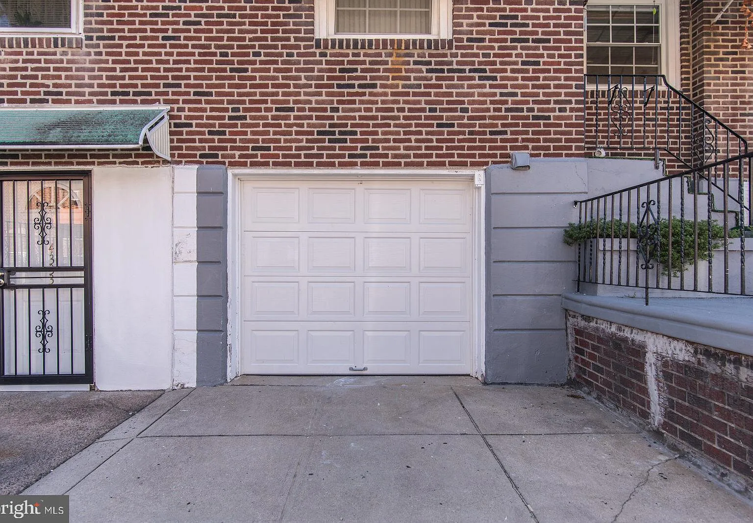 2 bed, 720 sqft, $1,500 — Photo 2