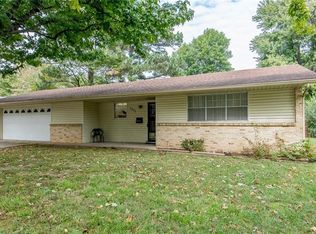 1902 W Emma Ave, Springdale, AR 72762