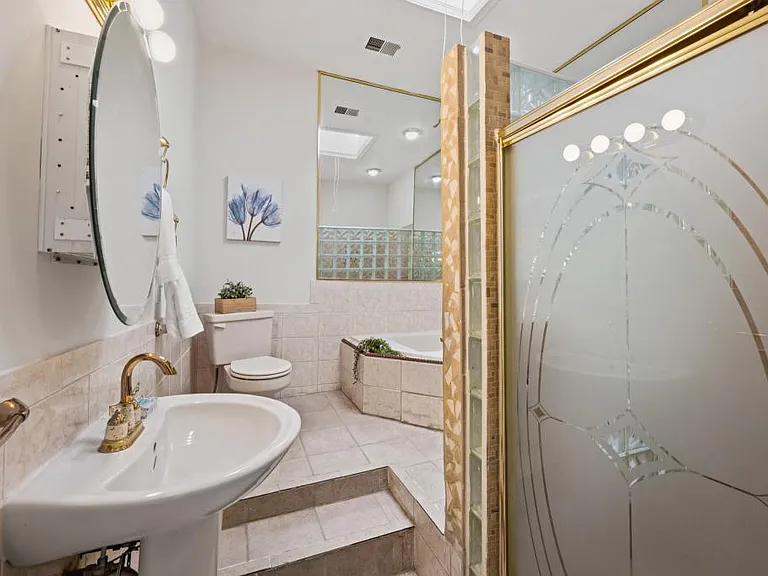 2231 Eutaw Pl #2 — Photo 21