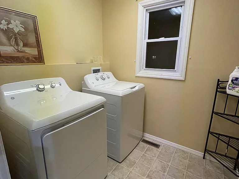 Skyland Dr — Photo 7