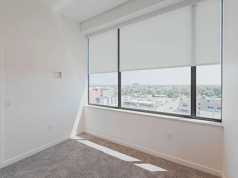 501 S Capitol Ave — Photo 73