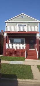7820 S Rhodes Ave, Chicago, IL, 60619