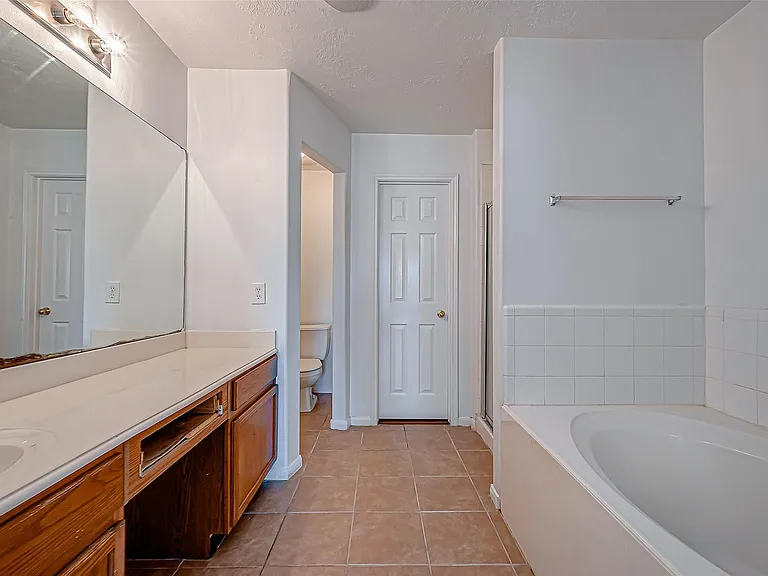 7127 Sedona Ct — Photo 38