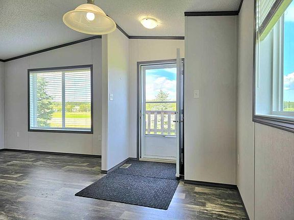 4th image of 29 NE Township Road 740 #10405