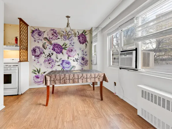 2940 West 5th Street image 10 of 21