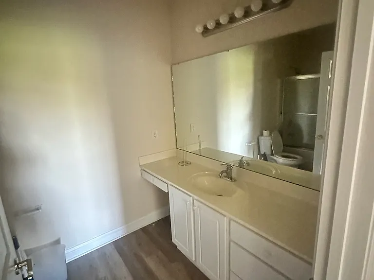 6010 Windsor Green Way #201 — Photo 8