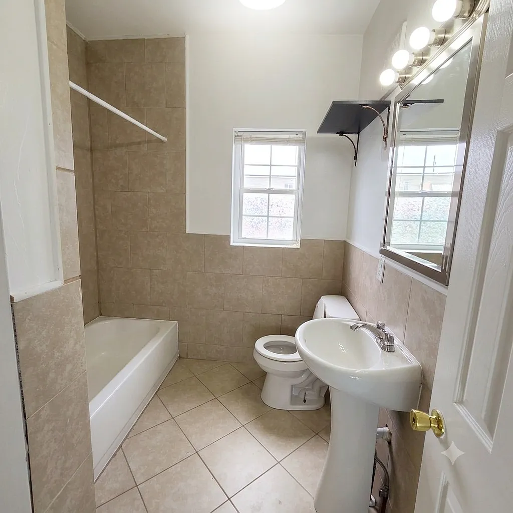 2 bed, 1000 sqft, $1,650 — Photo 3