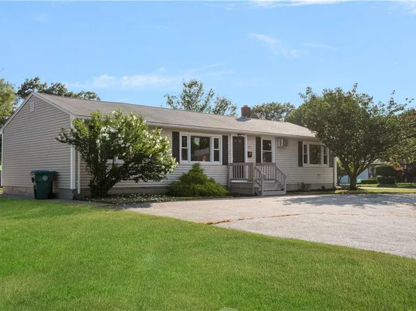 591 W Shore Rd, Warwick, RI 02889
