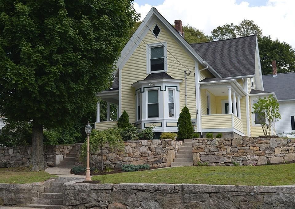 1st image of 44 Grove St