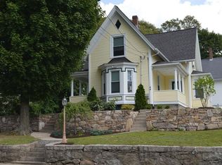 44 Grove St, Bellingham, MA 01757