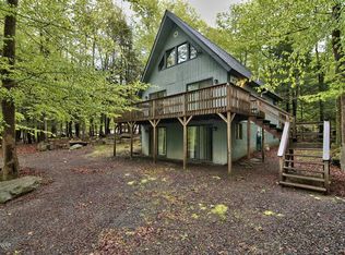 3622 Dunhill Ct, Lake Ariel, PA 18436