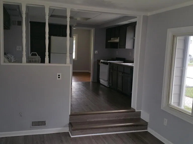 Bonus room to garage