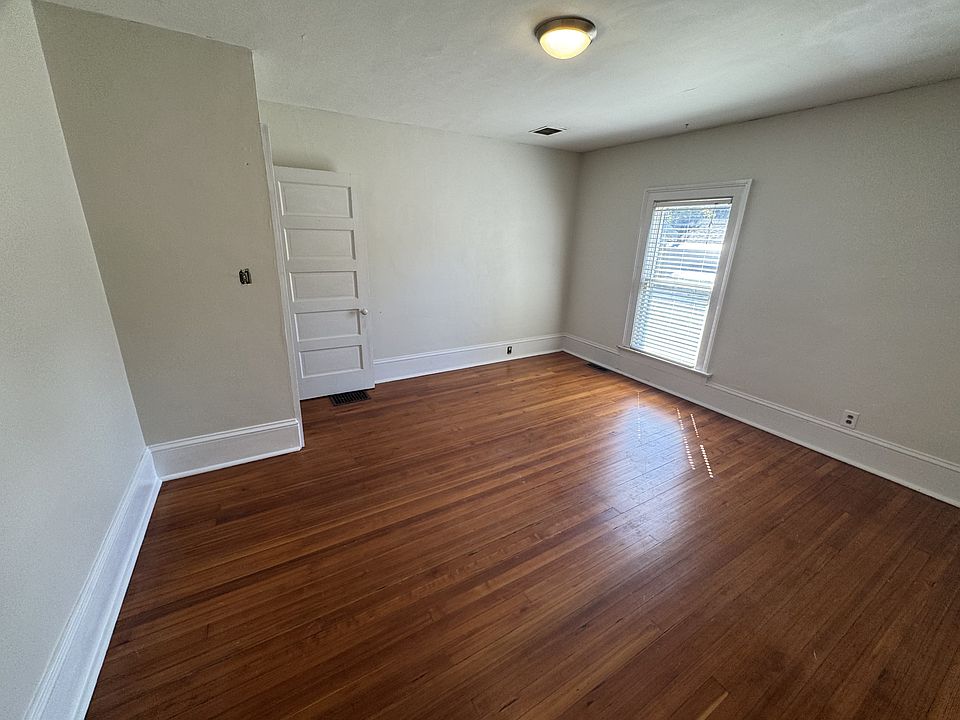 1st image of 306 W 3rd St #2