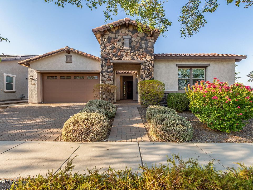 1st image of 20562 W HILLCREST Boulevard