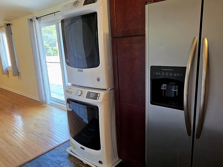 1417 Lake Ave #2 — Photo 6