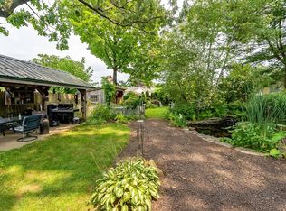 10 Field St, Southwick, MA 01077